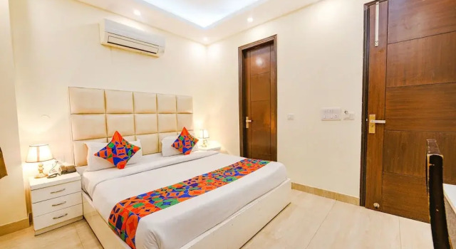 FabHotel AK Villa, Забронировать Вилла Отели Нью-Дели с завтраком, Завтраки