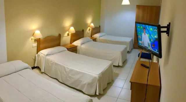 Четырёхместный номер Standard Hotel El Emigrante