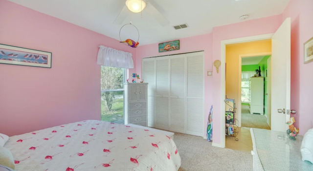 Коттедж Sebastian Home w/ Screened Lanai: 8 Mi to Beach!