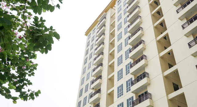 Fabulous 2BR Lucky Tower Apartment, Забронировать Апартаменты/квартира Отели Джакарты с бассейном, рядом с Glodok Market, Бассейн