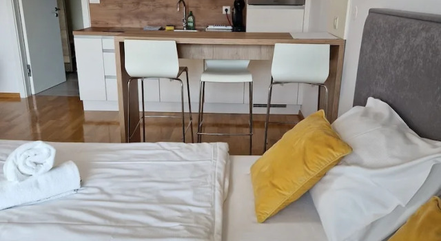 Апартаменты Superior Apartments & Burgers REZIDENCA PIPANOVA
