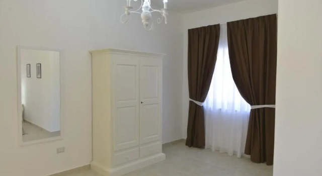 Villa Theresa, Book Villa Sommerhuse i Salerno, Hytte