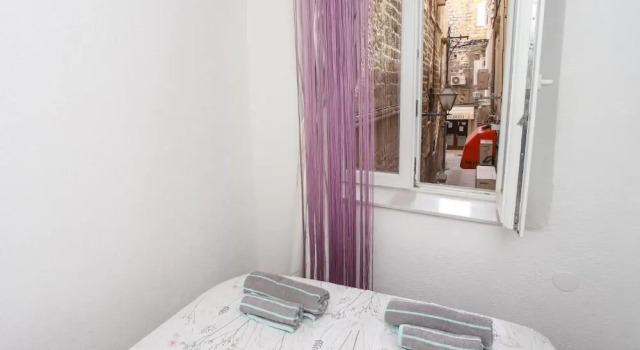 Dragazzo apartment, Забронировать Апартаменты/квартира Отели Трогир с завтраком, рядом с Church of St. Barbara, Завтраки