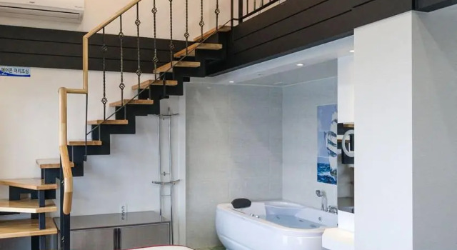 Samcheok CNBLUE Pension, Book Hotel Samcheok Gangwon-Do