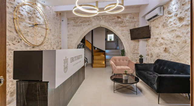 Erotokritos City Luxury Suites, Забронировать Отель Ретимнон Центральный Крит