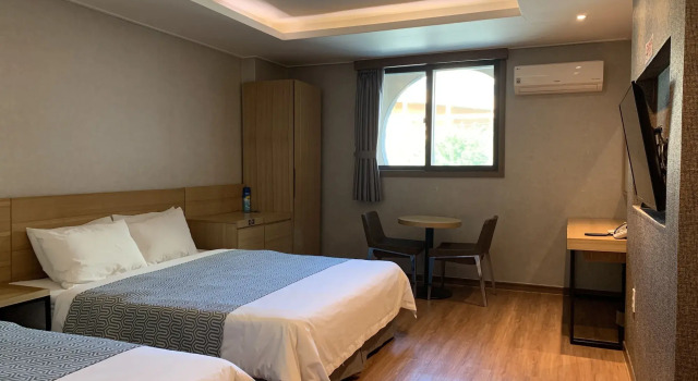 i-CHECK Hotel