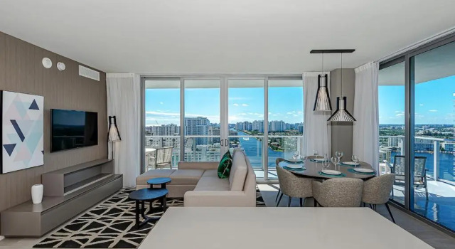 5*AMENITIES Luxury 3 BR-Stunning VIEW & High Floor, Rezerwuj Hotel Hollywood Panhandle Florida