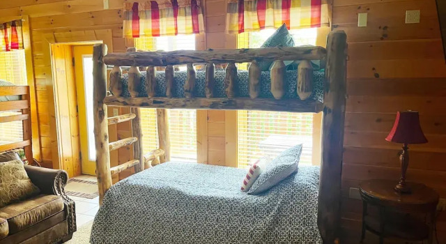 Коттедж Splash Mansion #500