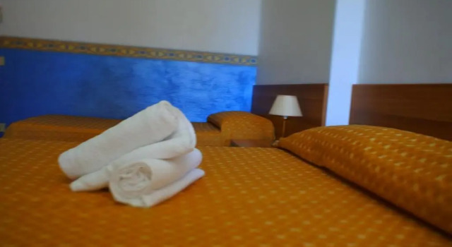 Четырёхместный номер Standard Hotel Loreto