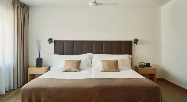 Двухместный номер Standard Hotel MET Pamplona