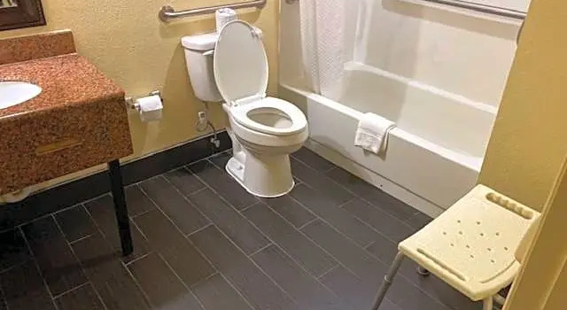 Номер Standard Motel 6 Tallahassee, FL North Monroe
