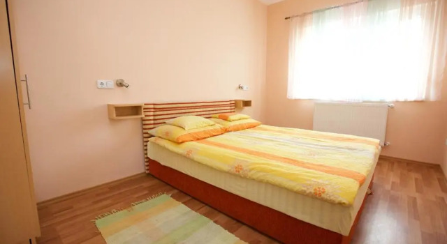 Bazsi Apartman, Book Lejlighed Hajdúszoboszló 