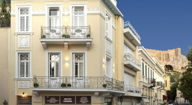 Plaka Arch Suites