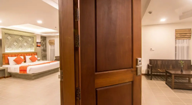 Семейный люкс с балконом Chhay Long Angkor Boutique Hotel Siem Reap