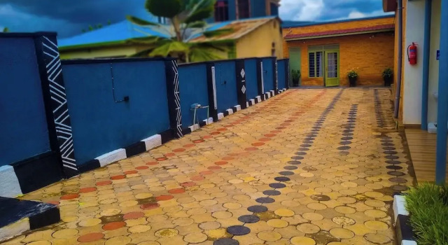 Breeze House Gikondo, Rezerwuj Bed and Breakfast Kigali Nyarugenge