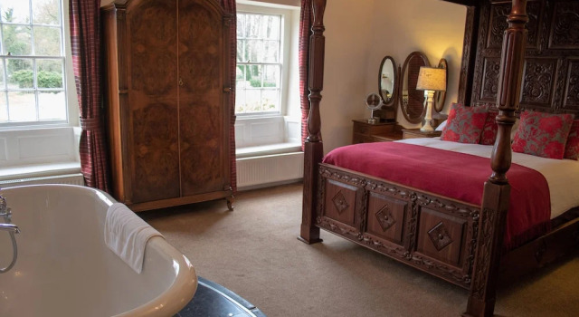 Двухместный номер Luxury Rollestone Manor B&B and Restaurant