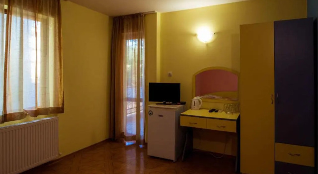 Семейный номер Standard с балконом и с красивым видом из окна Hotel Orchidea