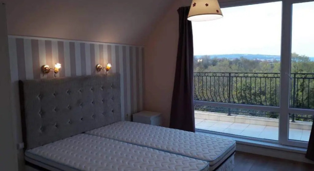 YOO Apartment South Beach, Varaa Huoneisto Hotellit Varna region uima-altaalla, Uima-allas