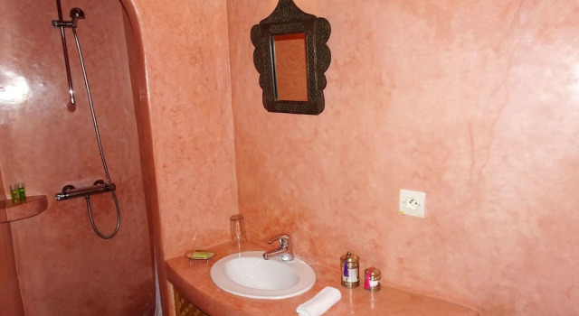 Camera tripla Comfort 2 camere Riad Sabah