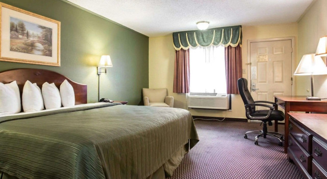 Двухместный номер Standard Rodeway Inn Harbison Area