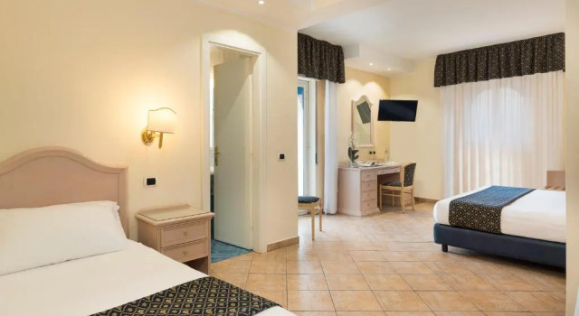 Трёхместный номер Sant Alphio Garden Hotel & SPA