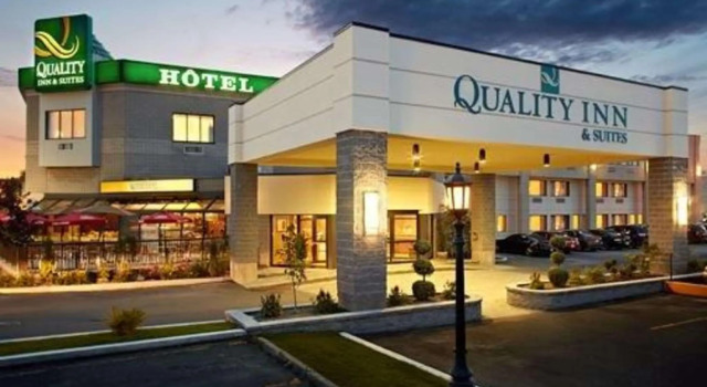 Spark by Hilton Montreal Brossard