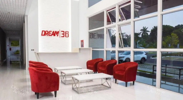 Chic View 1Bedroom Condo @ Dream 36