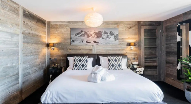 Двухместный номер Deluxe с балконом Hotel Farinet