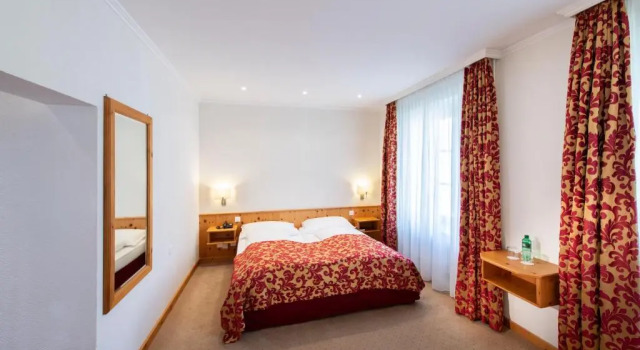 Семейный номер Standard Hotel Engiadina
