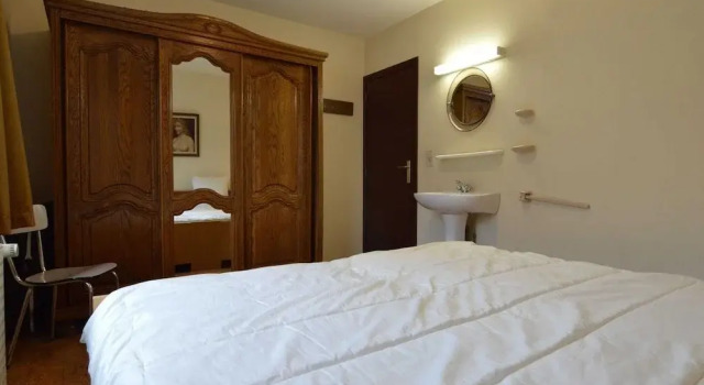 Коттедж Charming Holiday House With Sauna, Tanning Bed, Garden, Terrace and Lovely View