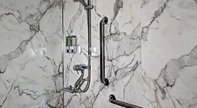 Номер Standard Mercure Milton Keynes Hotel