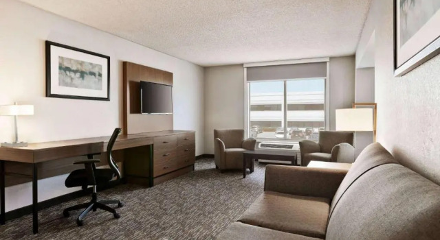Люкс Wingate by Wyndham Cincinnati Blue Ash