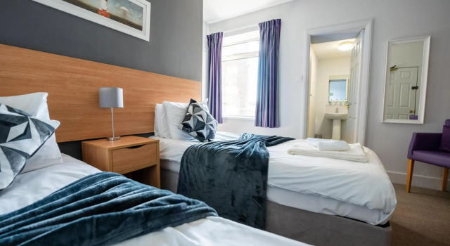 Strathmore Hotel