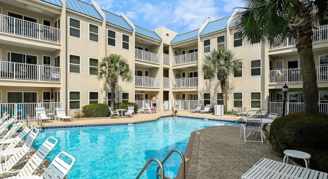 Номер Standard Poolside S 101 2 Bedroom Condo by RedAwning