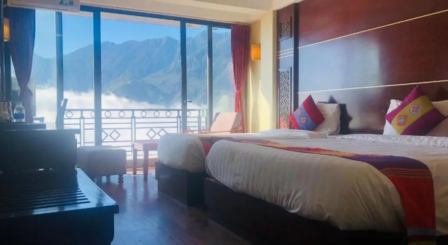 Трёхместный номер Standard с видом на горы Sapa Vista Hotel
