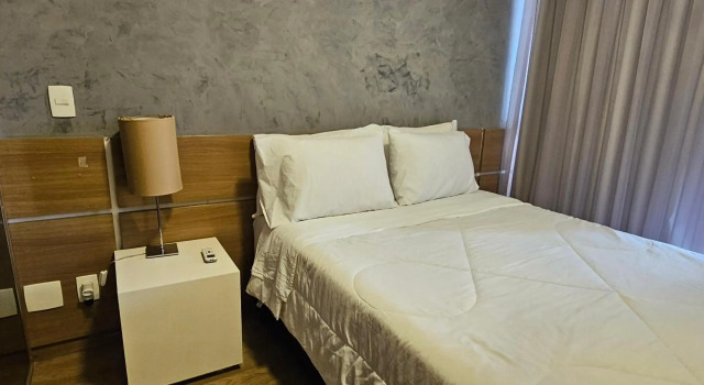 Grand Loft - Amazing Duplex 314, Забронировать Отель Отели Сан-Пауло с бассейном, рядом с Торговый центр Cidade Jardim, Бассейн