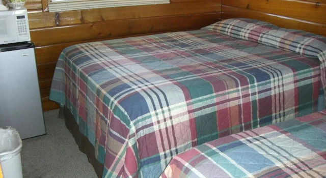 Big Meadow Lodge, Prenota Hotel Bridgeport Eastern Sierra