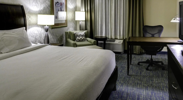 Люкс Hilton Garden Inn Overland Park