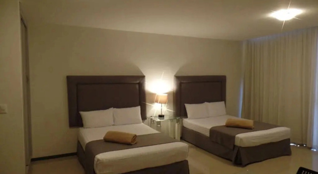 Четырёхместный люкс Standard Hotel Suites Bernini