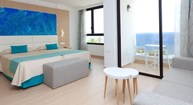 Полулюкс Marvell Club Hotel & Apartments