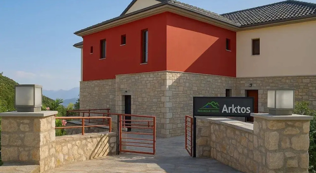 Arktos Hotel Deluxe Suite With Lake View, Rezerwuj Hotel Janina Epir