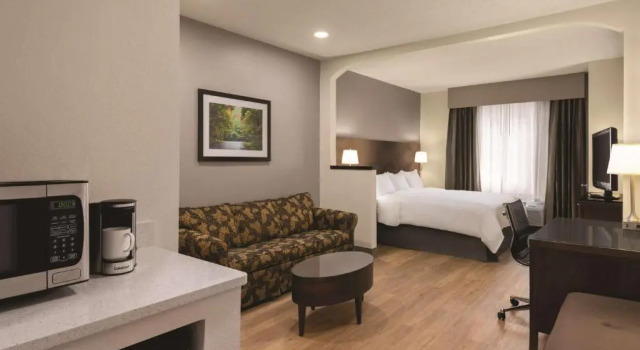 Номер Standard Radisson Hotel & Conference Center Rockford