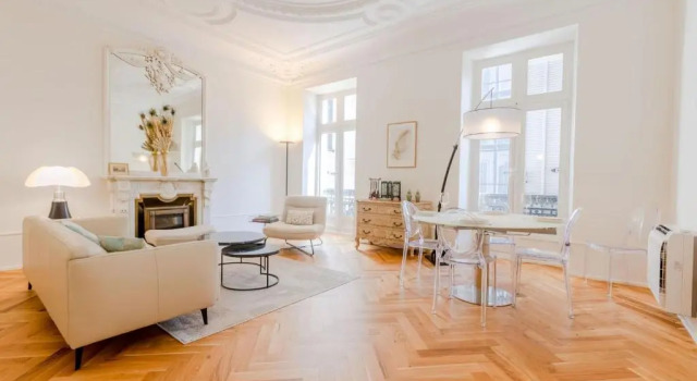 Апартаменты SERRENDY Heart of Cannes city center 3-bedroom at the foot the beaches