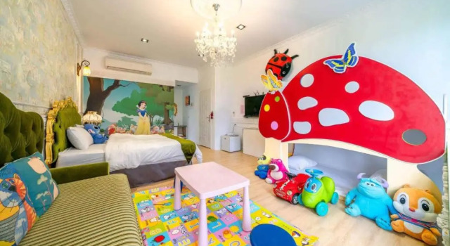 Люкс Deluxe An Ti Li Ya Homestay