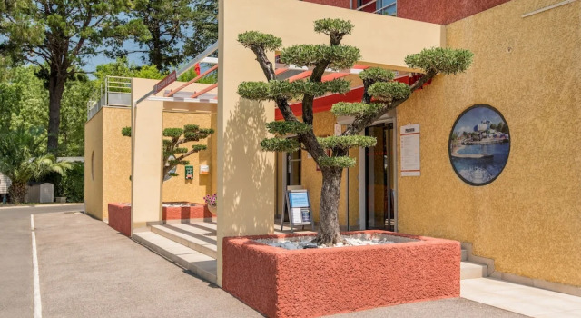 Hôtel le Littoral, Varaa Hotelli  