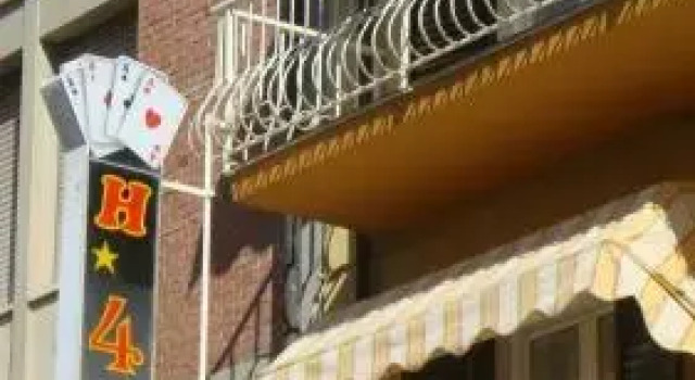 Hotel I 4 Assi