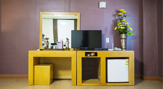 Suanbo Hot Spring Healing Hotel