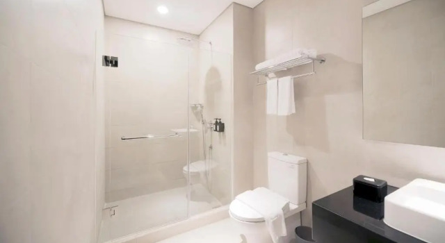 Deluxe Double room Aviary Bintaro