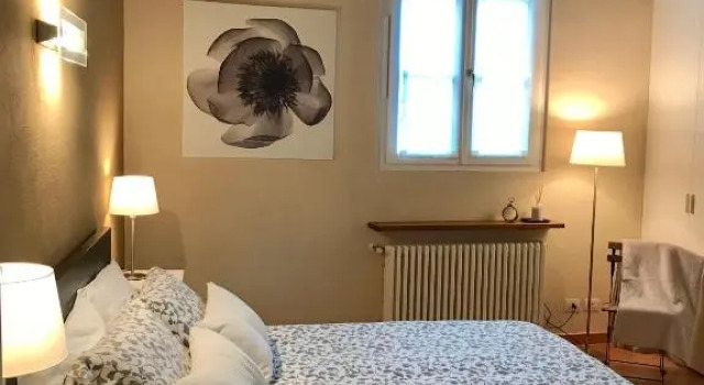 La Casa di Andrea - by MyHomeInComo, Prenota Hotel Hotel a Como con parcheggio, Parcheggio