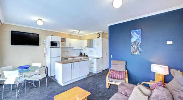 Апартаменты Snow Ski Apartments 26